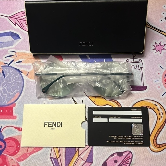 ??Authentic?FENDI? Round Green Wavy Sunglasses? main image 5